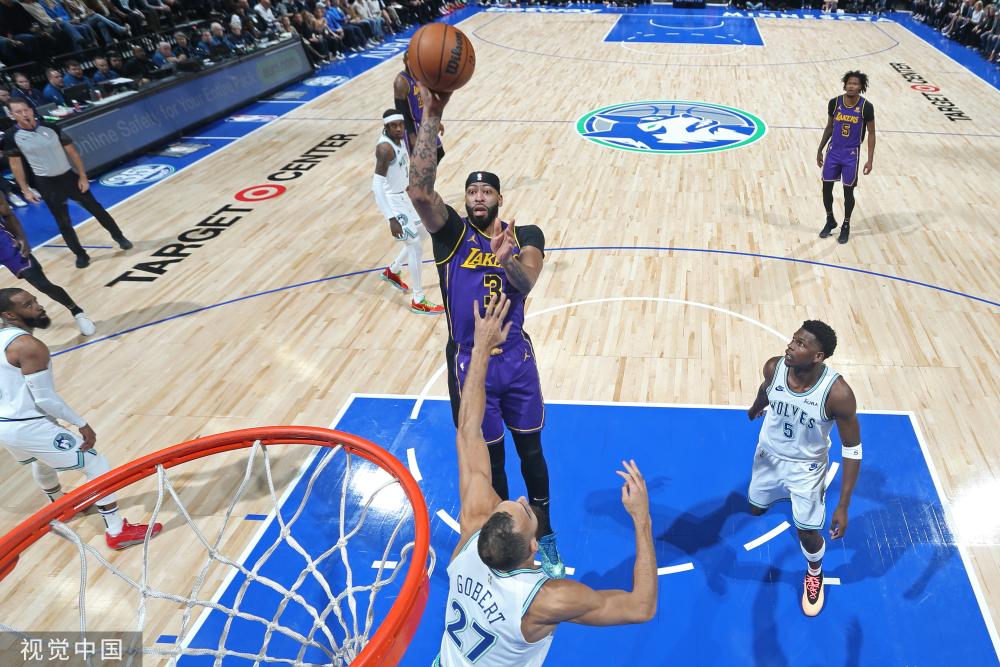 为冠军争夺 为冠军争夺